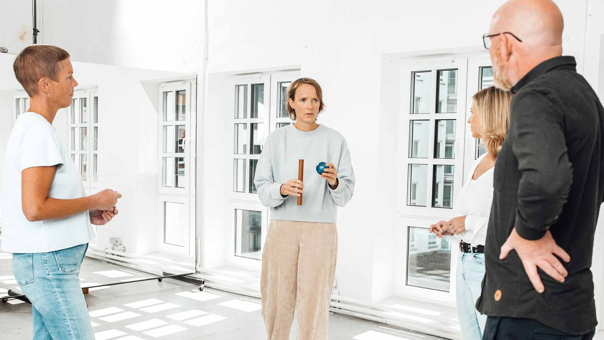 Titelbild Lehrer*innen an Grundschulen